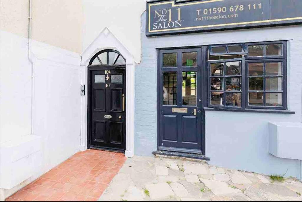 Sleeps 6 The Lovely Lymington Lock Off מראה חיצוני תמונה