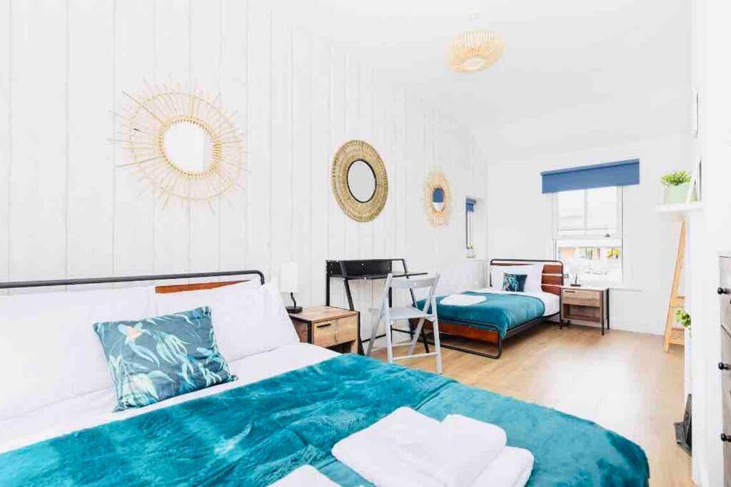 Sleeps 6 The Lovely Lymington Lock Off מראה חיצוני תמונה
